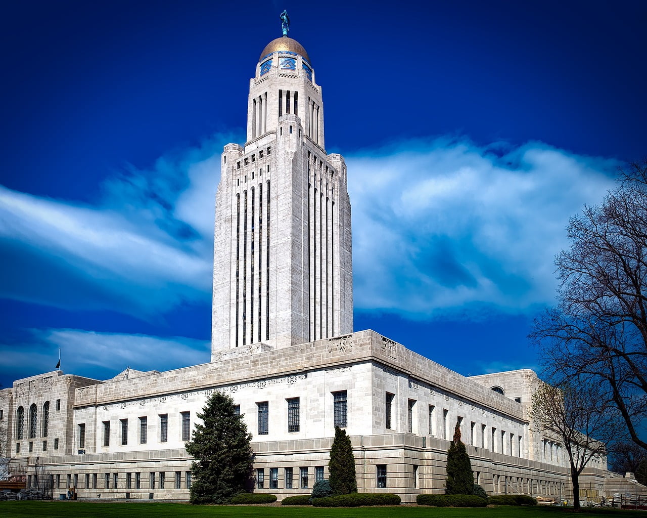 A white tower in Lincoln, Nebraska
